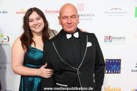 Goldene Sonne 22042023 231