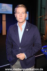 NDR HandinHand 3MioSpende 001
