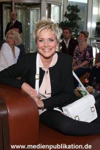 Charity Hasen 15042014 249