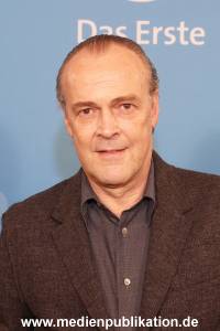 ARD 29112019 014