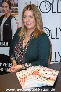 Holly 26092019 003