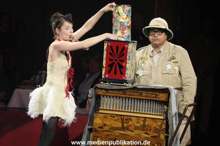 Dinner Circus 10112005 022