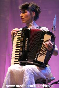 MERET BECKER 09102005 023