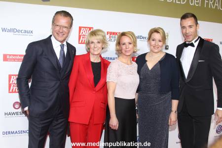 Goldene Bild der Frau 07112018 424