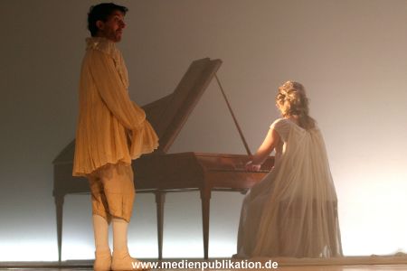 Mozart und Konstanze 16032006 004