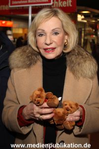 Teddy Charity 30112010 059
