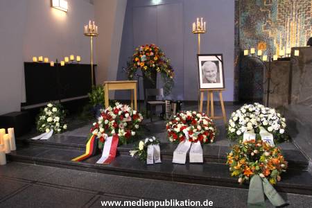 Bessen Beerdigung 20022012 006