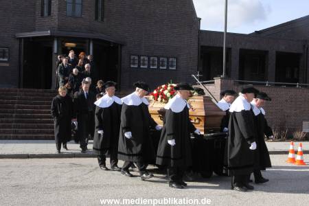 Bessen Beerdigung 20022012 146