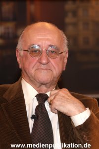 Kerner 20012009 003