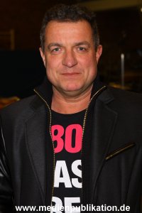 Blaeck Foeoess 28122012 059