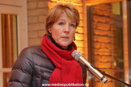 PunschUntermDach 09012024 107