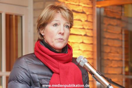 PunschUntermDach 09012024 111