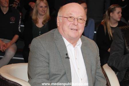 Lanz Sendung2 15032016 030