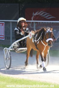 Bild Promirenntag 09062013 604