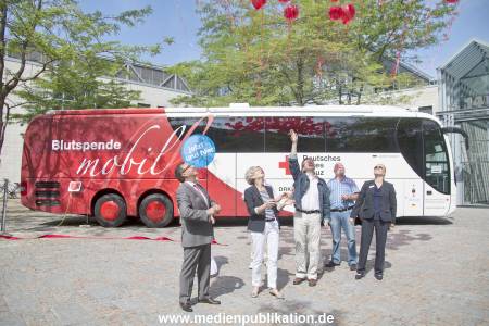 Hofer Blutspendebus 17072013 030