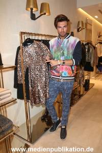 LIUJO Opening 19092013 283