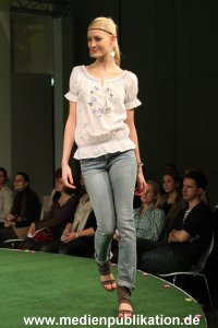 Ernstings Modenschau 24012012 184
