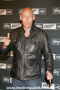Sky 007 28092015 186