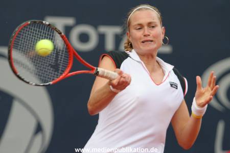Bovina Elena Quatar Open Berlin 2005 010