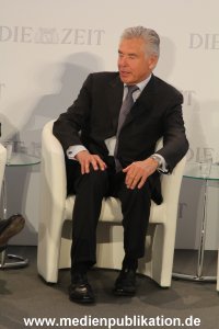 Wirtschaftsforum 08112012 061