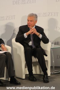 Wirtschaftsforum 08112012 067