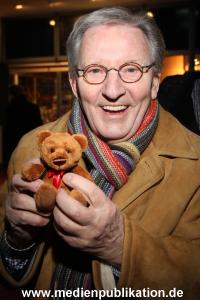 Teddy Charity 30112010 002