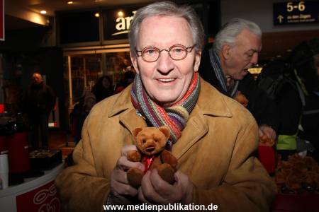 Teddy Charity 30112010 007