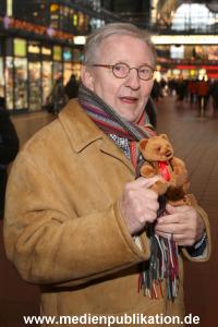 Teddy Charity 30112010 020