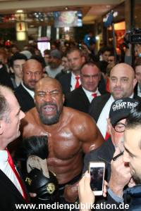 ShannonBriggs Wiegen 205