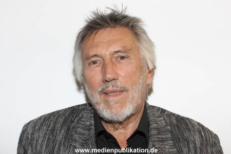 Guterson 20032012 042