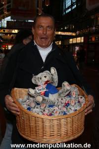 Teddy Charity 26112015 048