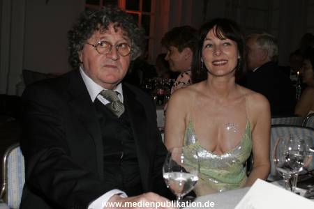 Blauer Ball 2005 005