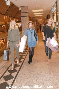 Latenightshopping 07102016 581