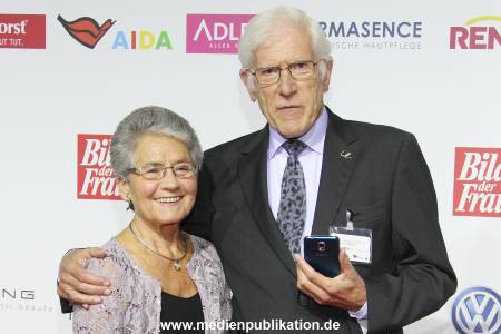 Goldene Bild der Frau 21102017 362