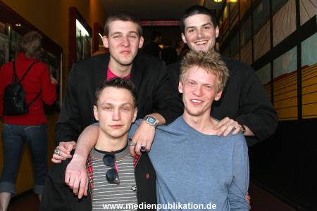 Dorfpunks Abaton 16042009 034