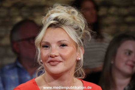 3nach9 30062023 SPERRFRIST 131