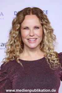 GoldeneBildDerFrau 09112022 172