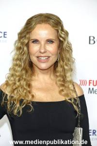 GoldeneBildDerFrau 11102023 107