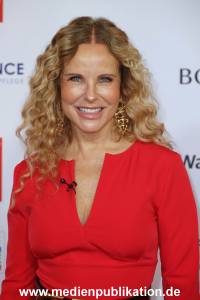 GoldeneBildDerFrau 20112024 123