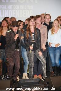 HintermHorizont 29092016 145