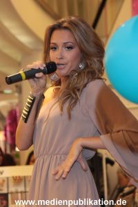 Mandy Douglas 22072011 003
