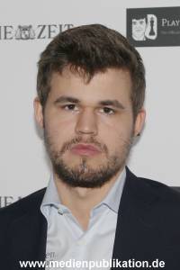 Carlsen Schach 20022016 016