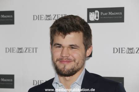 Carlsen Schach 20022016 023