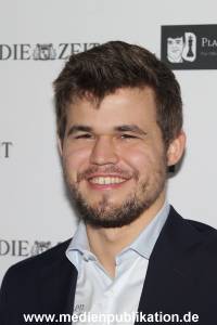 Carlsen Schach 20022016 029