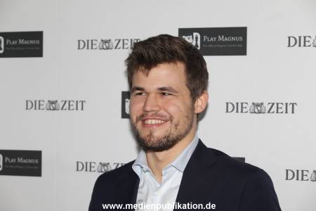 Carlsen Schach 20022016 030