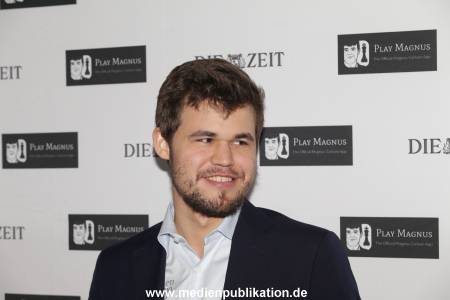 Carlsen Schach 20022016 034