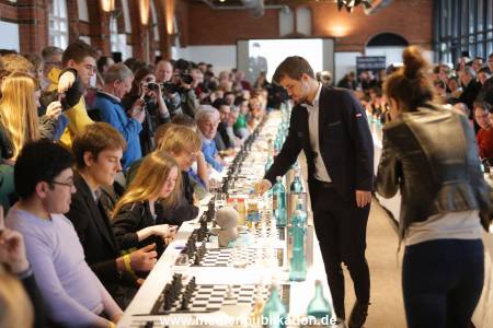 Carlsen Schach 20022016 075