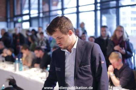 Carlsen Schach 20022016 135