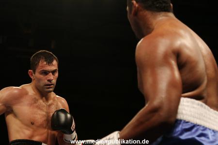 Universum Fight Night 12102012 106
