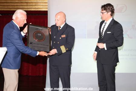 Six Star Award 01072014 014
